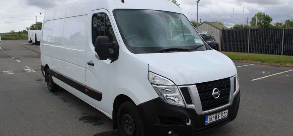 Nissan NV400 2018