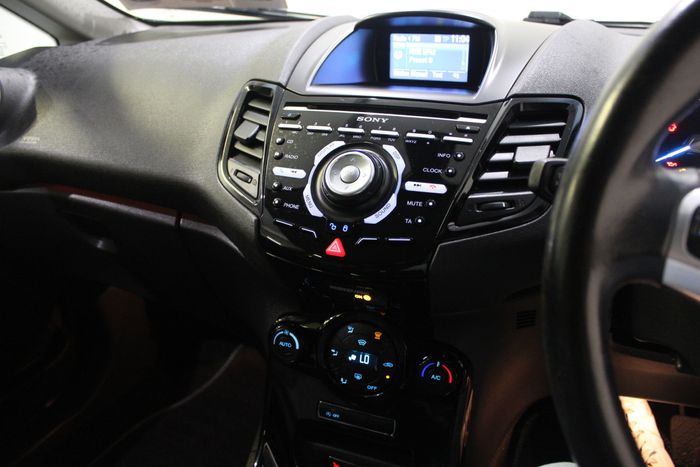 Ford Fiesta 2014
