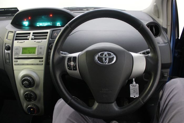 Toyota Yaris 2008