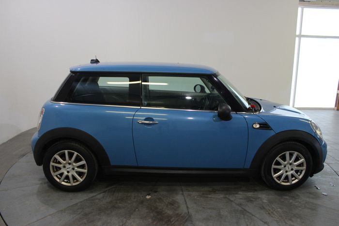 MINI One 2014