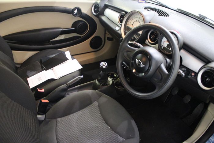 MINI One 2014