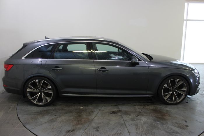 Audi A4 2016