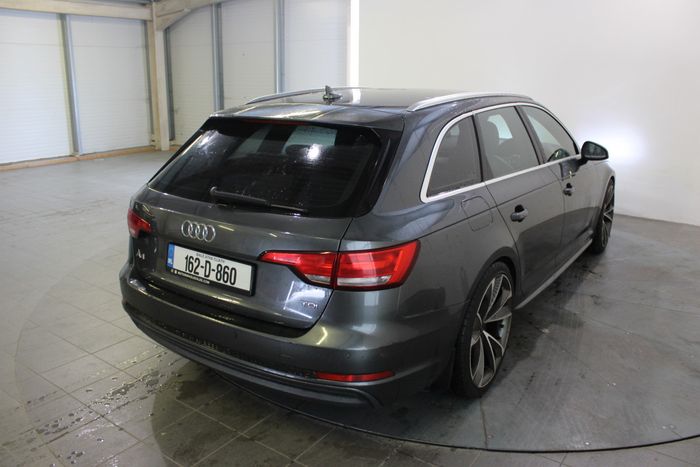 Audi A4 2016