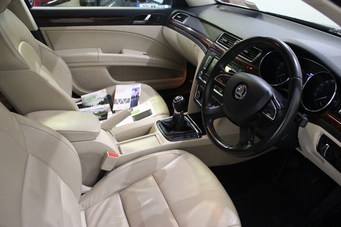 Skoda Superb 2014