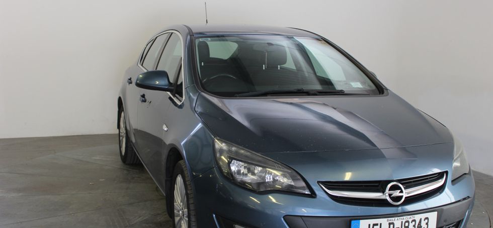 Opel Astra 2015