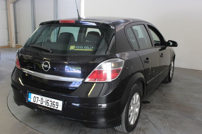 Opel Astra 2007