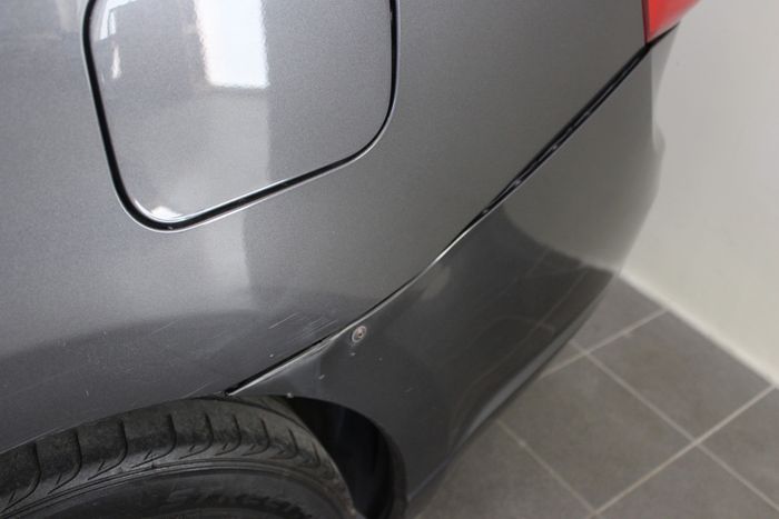 Toyota Avensis 2012