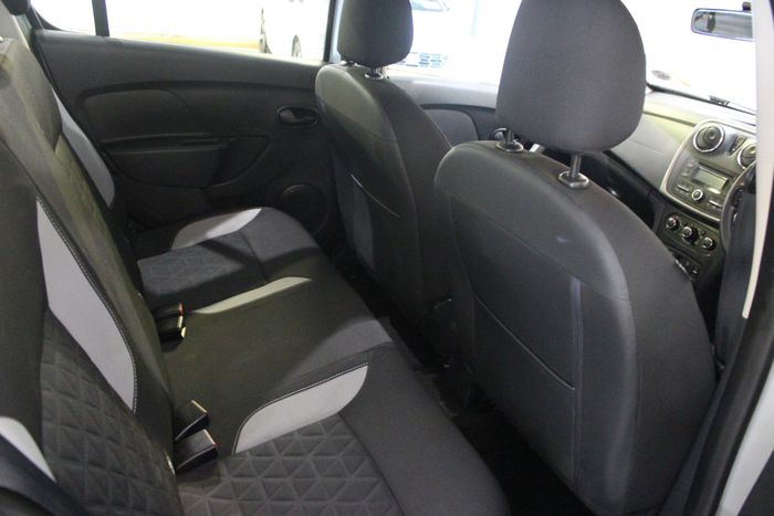 Dacia Sandero Stepway 2015