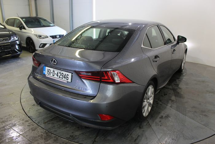 Lexus IS 2015