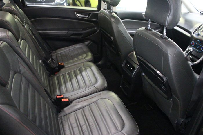 Ford Galaxy 2016