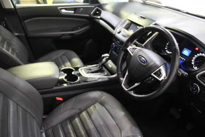 Ford Galaxy 2016