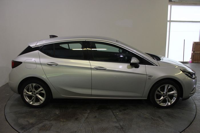 Opel Astra 2018