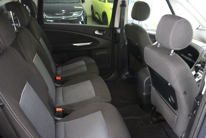 Ford Galaxy 2012