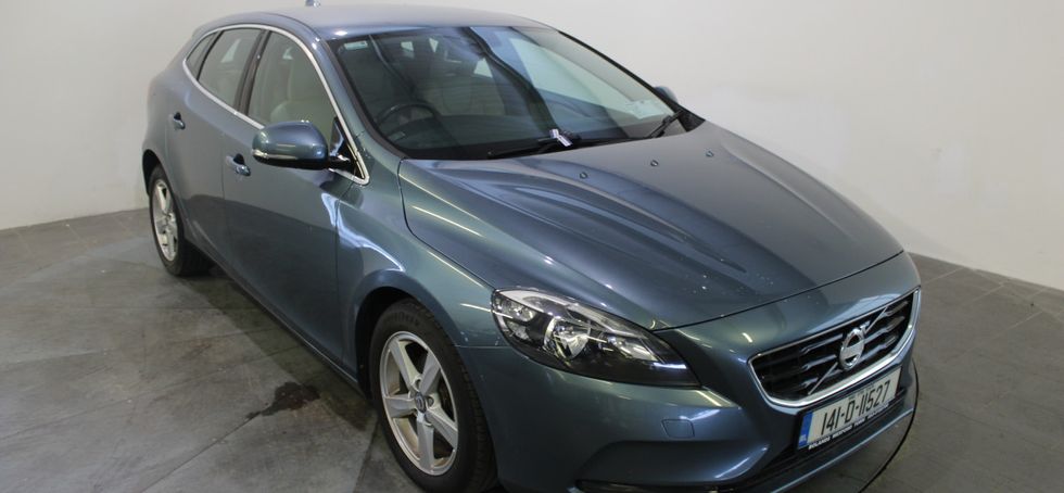 Volvo V40 2014