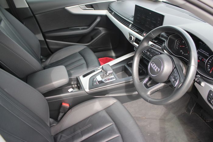 Audi A4 2021