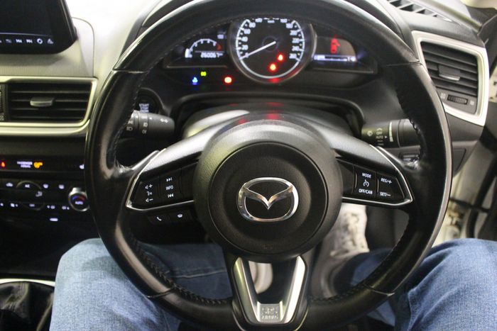 Mazda 3 2018