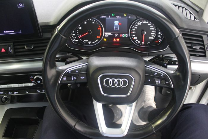 Audi Q5 2021