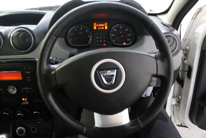 Dacia Duster 2015