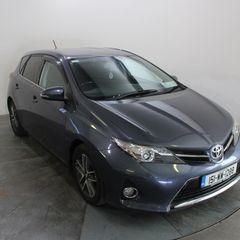 Toyota Auris 2015