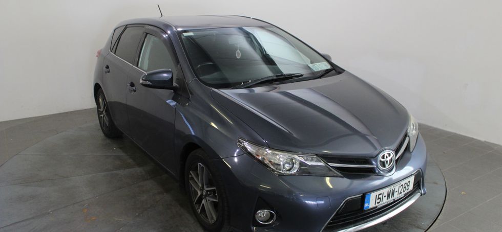 Toyota Auris 2015