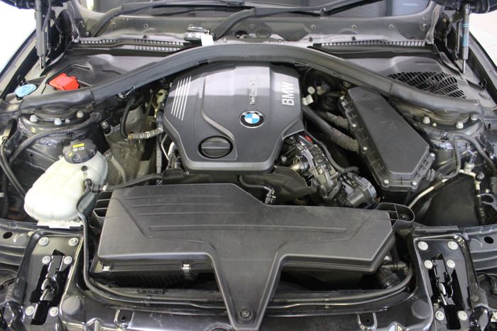 BMW 3 Series 2016