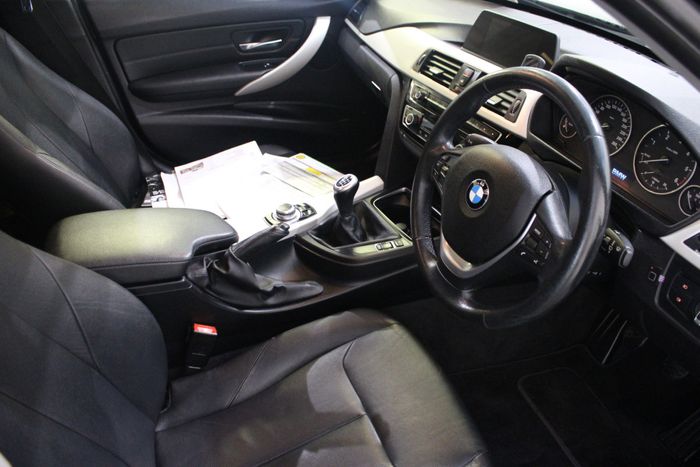 BMW 3 Series 2016