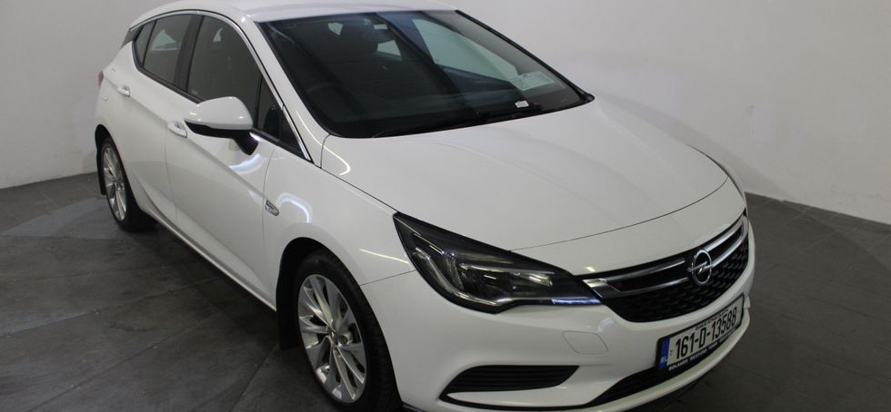 Opel Astra 2016
