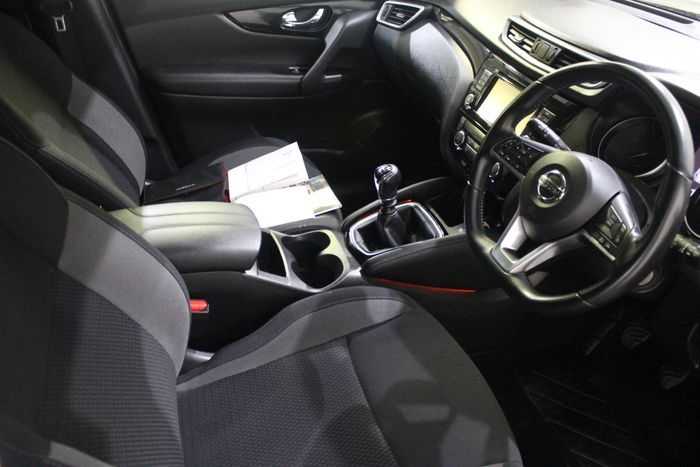 Nissan QASHQAI 2018