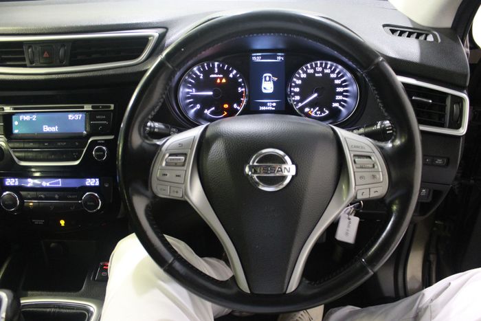 Nissan QASHQAI 2014