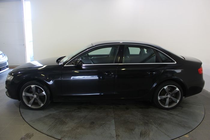 Audi A4 2011