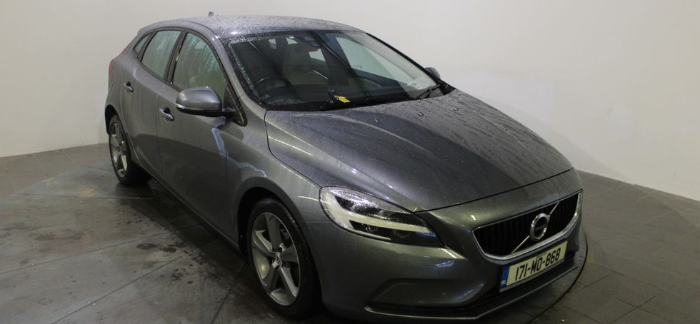 Volvo V40 2017