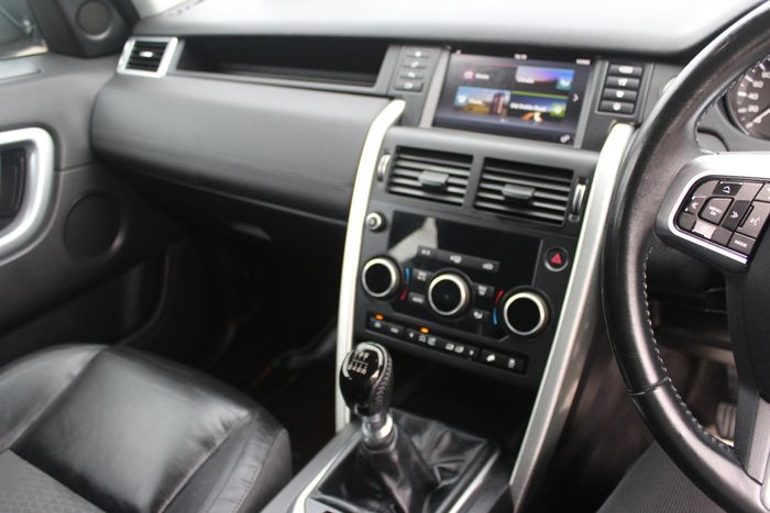 Land Rover Discovery Sport 2017