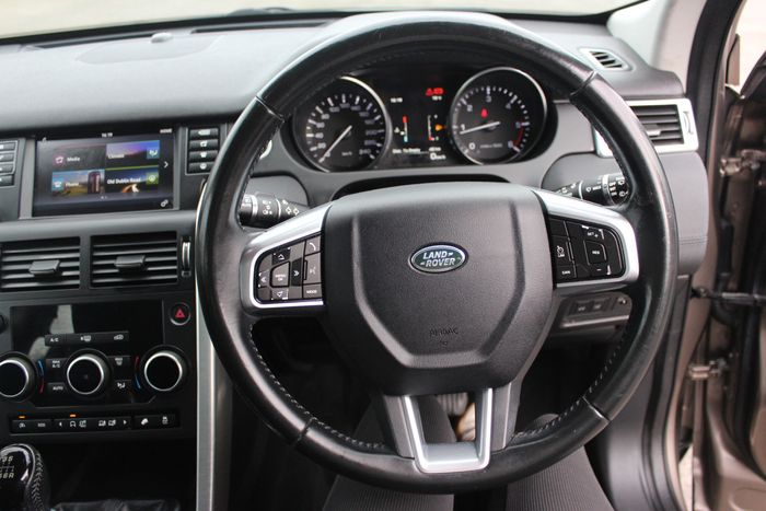 Land Rover Discovery Sport 2017