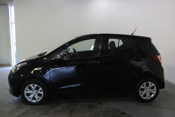 Hyundai i10 2016