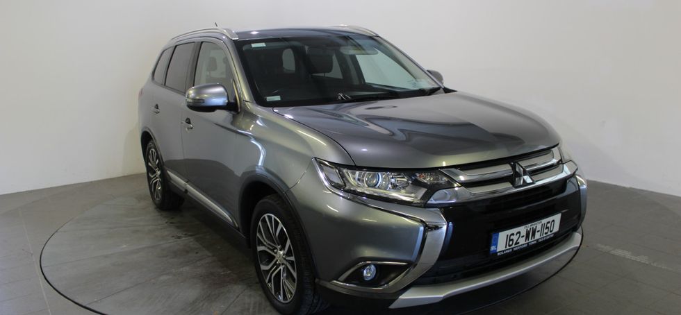 Mitsubishi Outlander 2016
