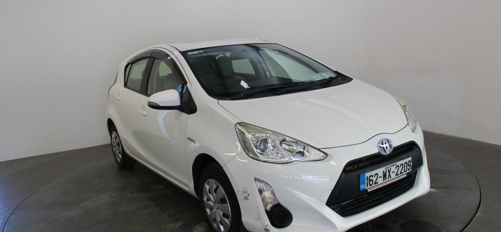 Toyota Aqua 2016
