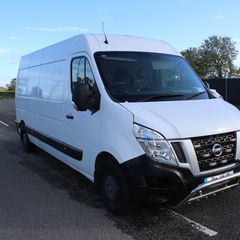 Nissan NV400 2019