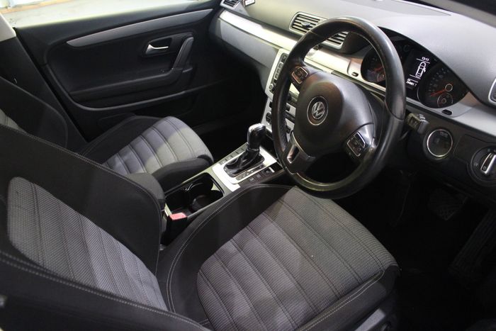 Volkswagen CC 2012