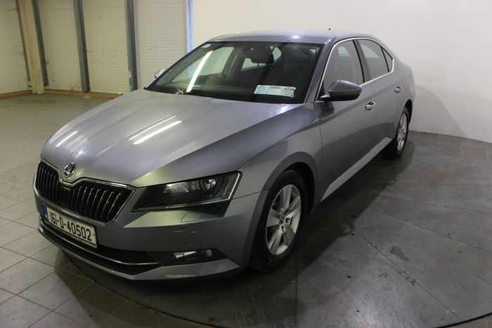 Skoda Superb 2016