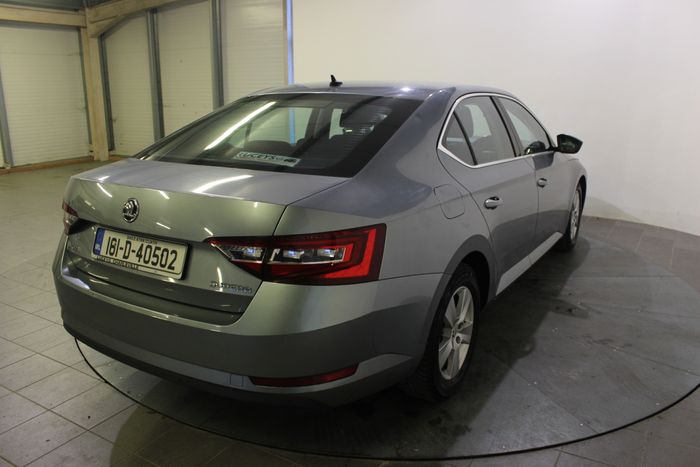 Skoda Superb 2016