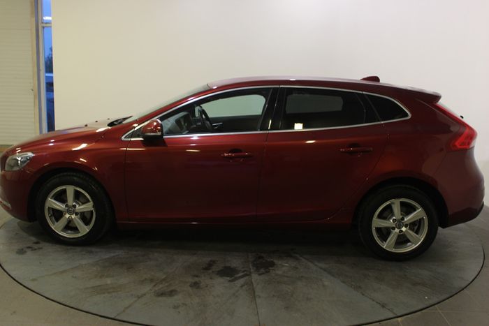 Volvo V40 2016