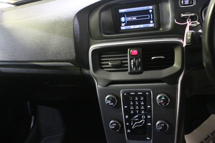 Volvo V40 2016