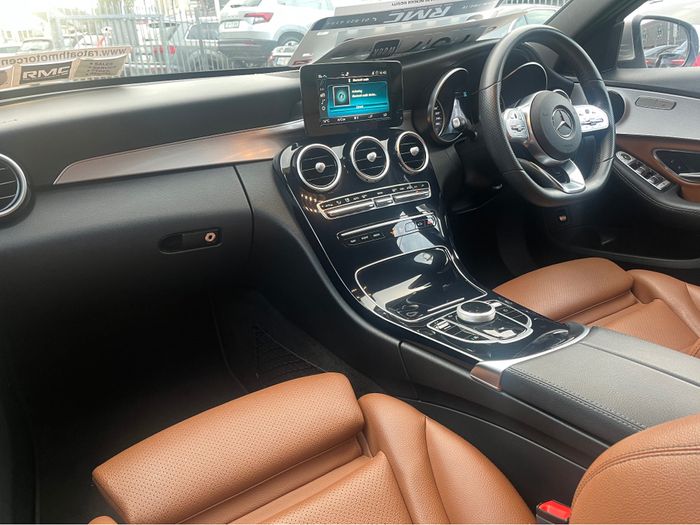 Mercedes-Benz C-Class 2021