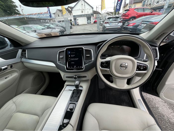 Volvo XC90 2019