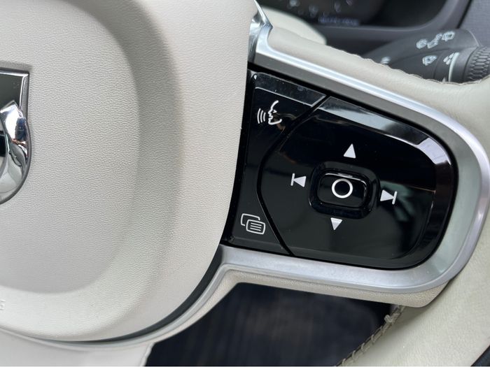 Volvo XC90 2019