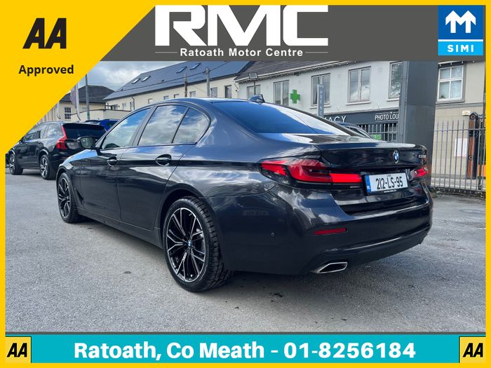 BMW 5 Series 2021
