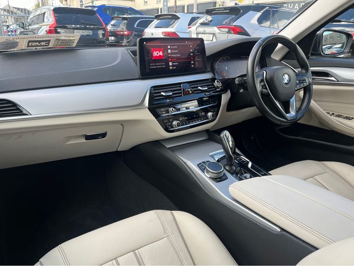 BMW 5 Series 2021