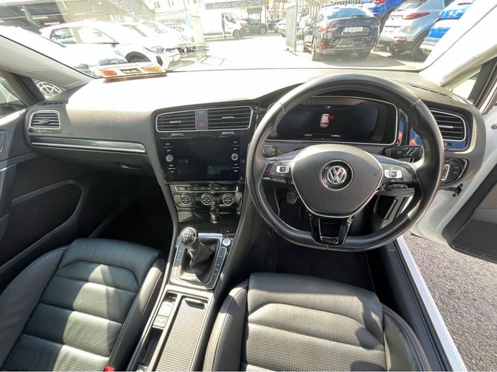 Volkswagen Golf 2020