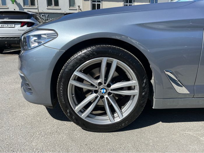 BMW 5 Series 2020