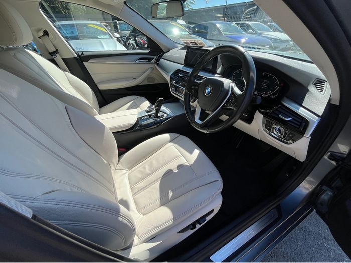 BMW 5 Series 2020